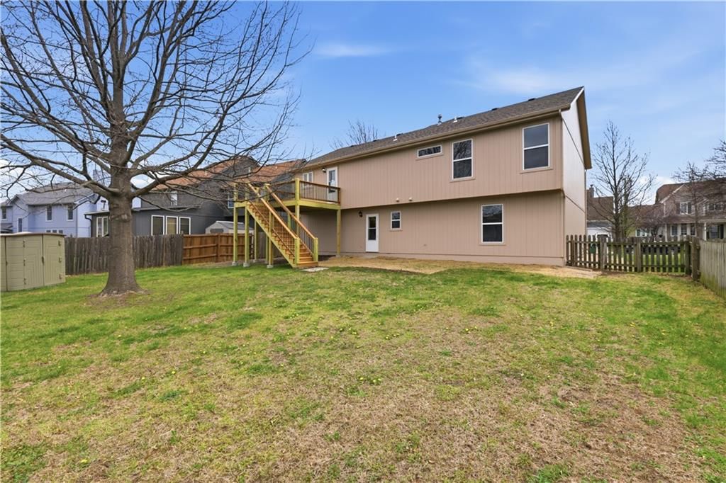 640 N Walnut Street — photo 35