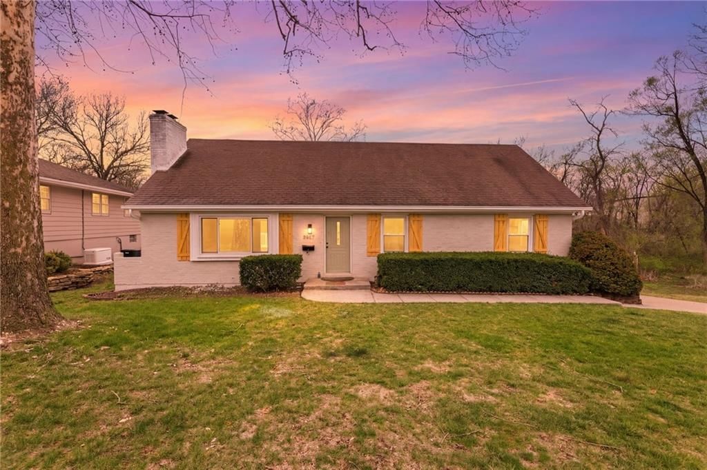 8827 Sni A Bar Road — photo 3