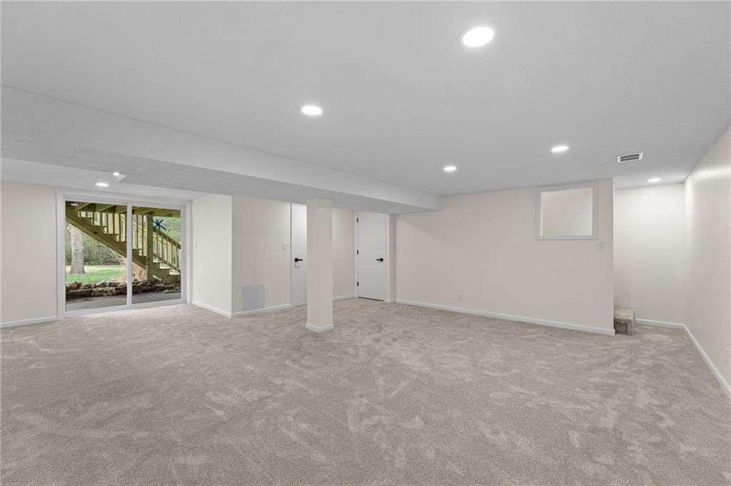 8827 Sni A Bar Road — photo 30