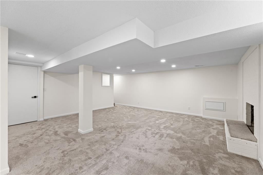 8827 Sni A Bar Road — photo 31