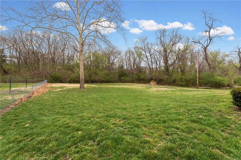 8827 Sni A Bar Road — photo 38