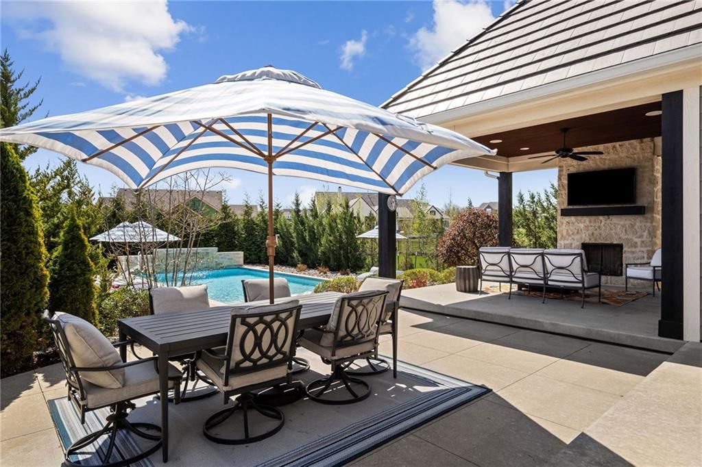 16913 Bond Street — photo 12