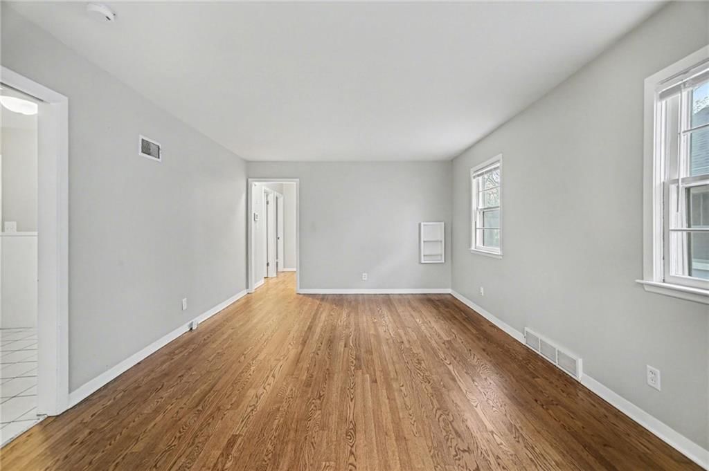 5613 Riggs Street — photo 4