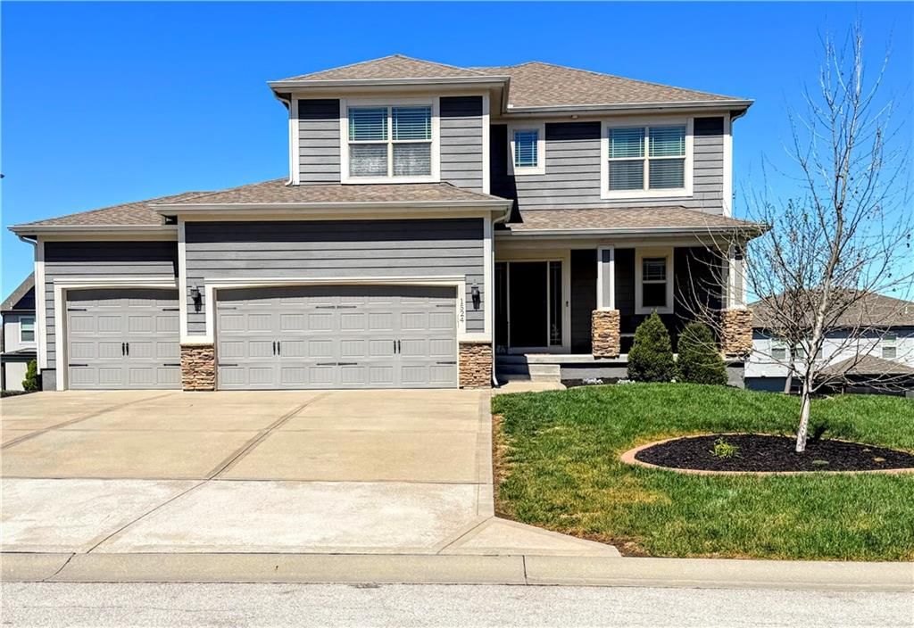 1524 SW 44th Street — photo 2
