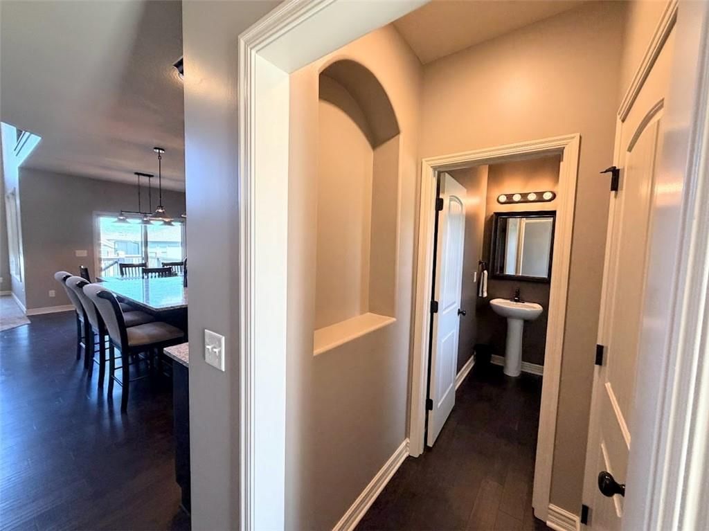 1524 SW 44th Street — photo 5
