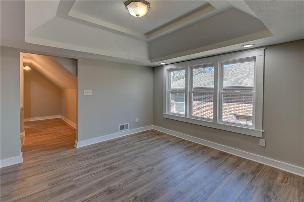 1020 S Mccoy Street — photo 26