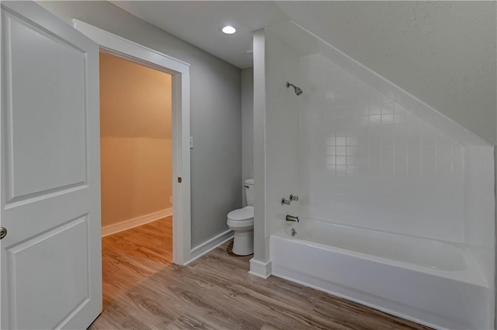 1020 S Mccoy Street — photo 28