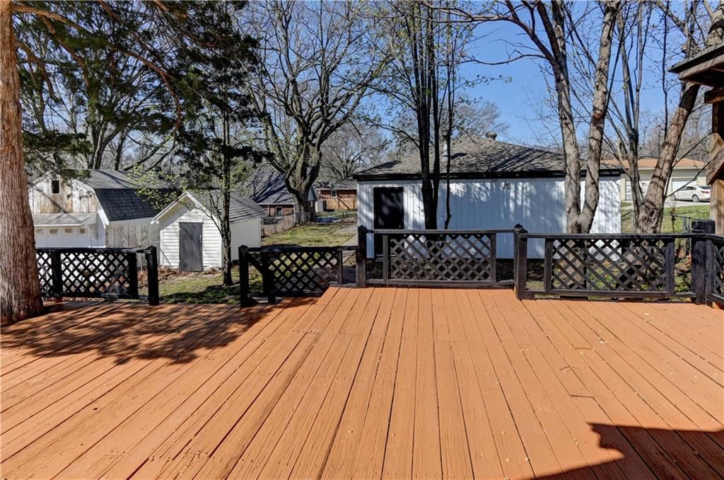 1020 S Mccoy Street — photo 44