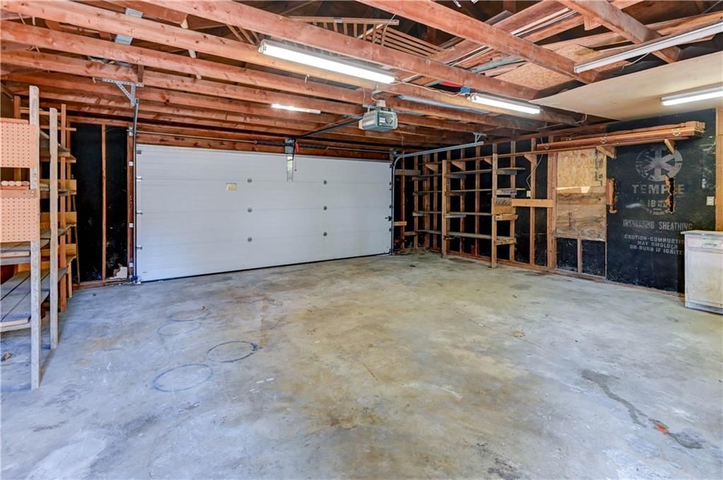 1020 S Mccoy Street — photo 52