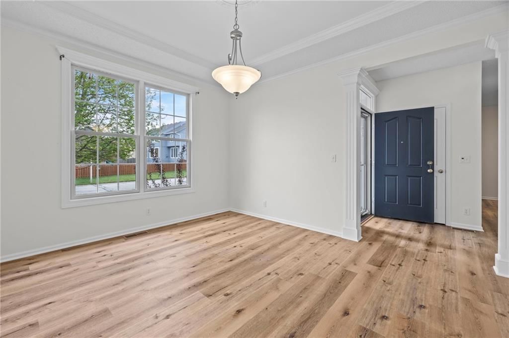 2638 W Catalpa Street — photo 6