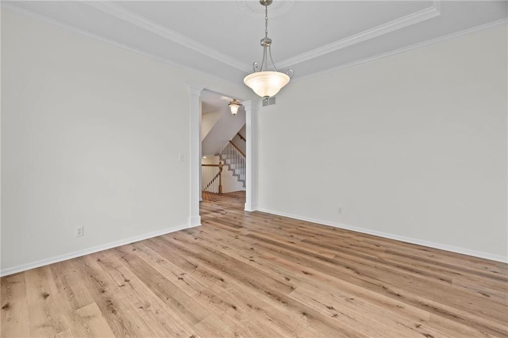 2638 W Catalpa Street — photo 7