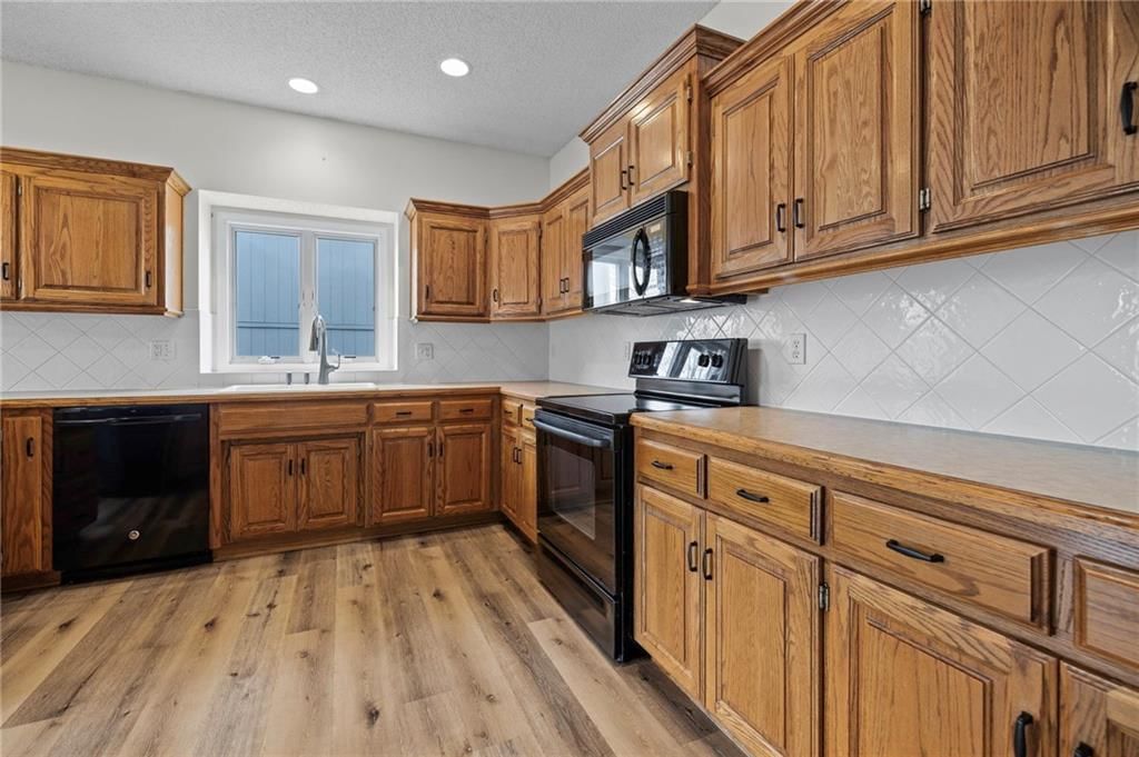 2638 W Catalpa Street — photo 9