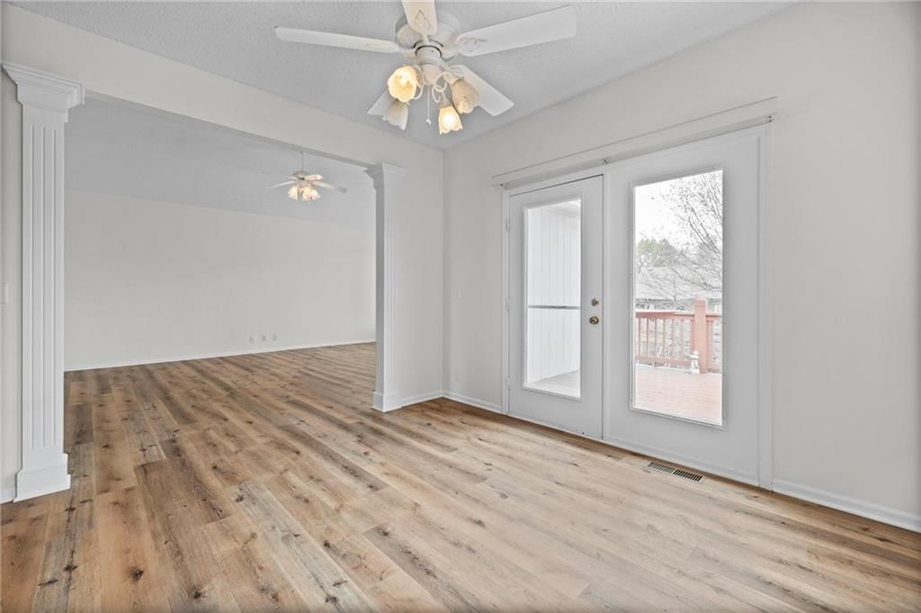 2638 W Catalpa Street — photo 14