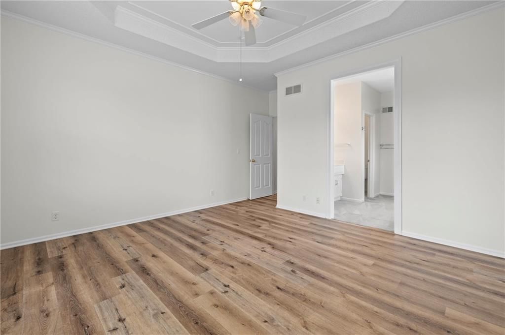 2638 W Catalpa Street — photo 24