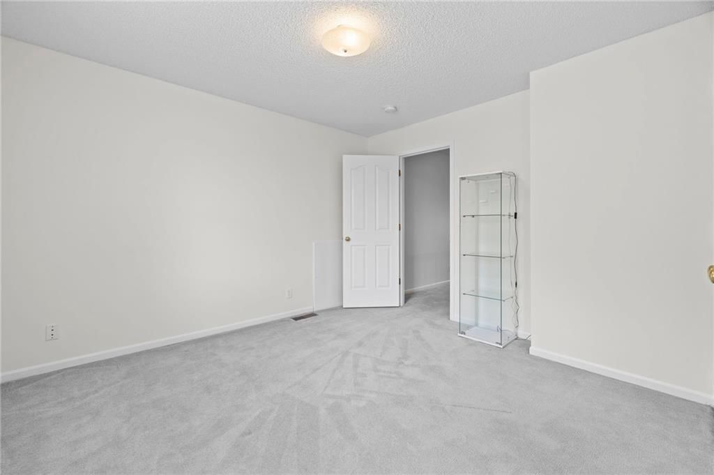 2638 W Catalpa Street — photo 29