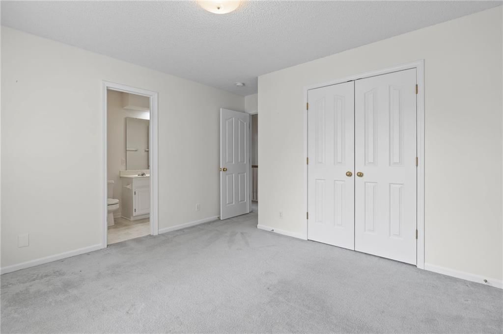 2638 W Catalpa Street — photo 31