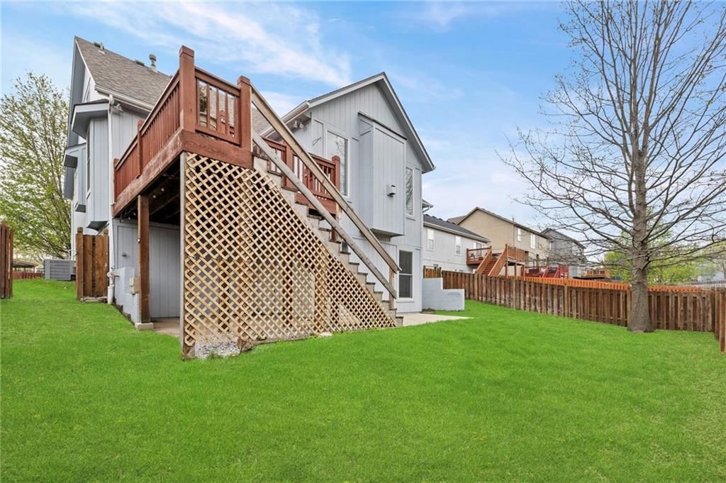 2638 W Catalpa Street — photo 49