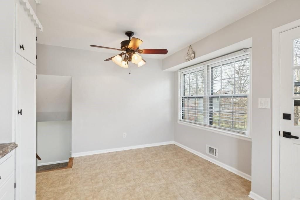 506 S Adams Street — photo 8