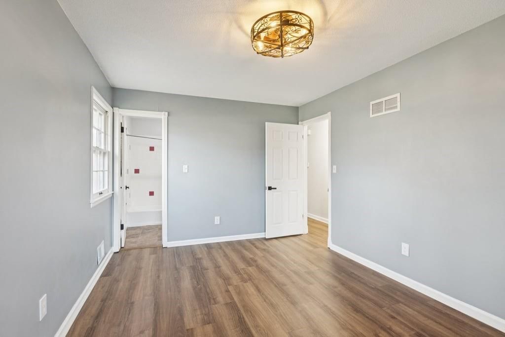 506 S Adams Street — photo 11