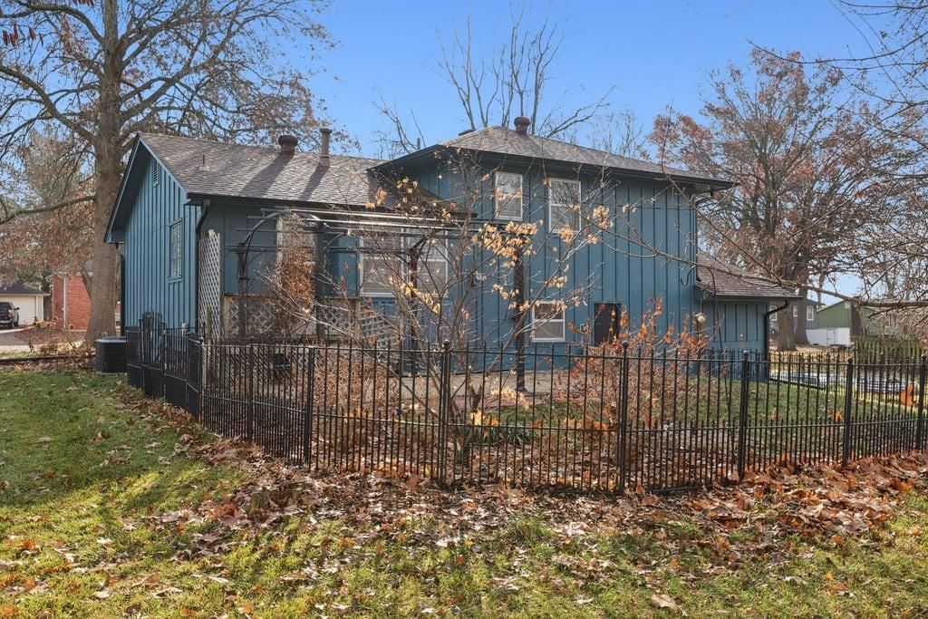 506 S Adams Street — photo 30