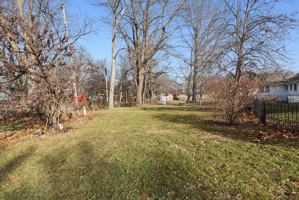 506 S Adams Street — photo 31