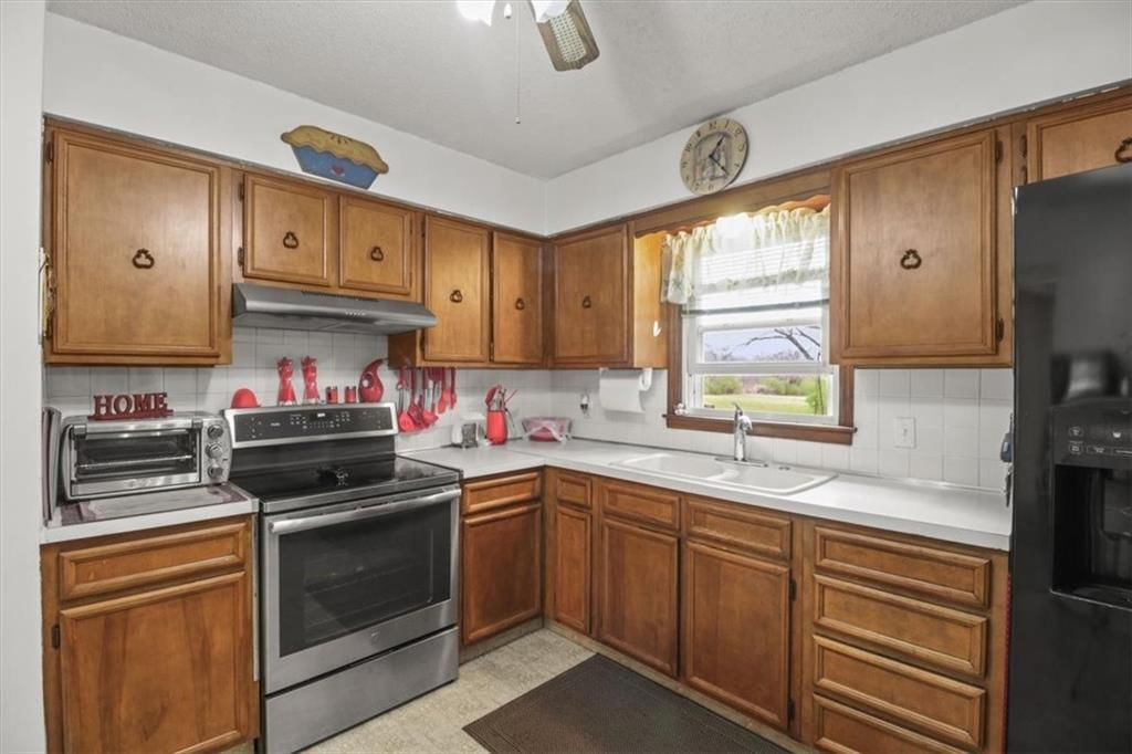 5212 N Galvin Road — photo 9