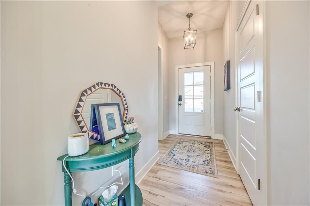 17733 Houston Street — photo 3