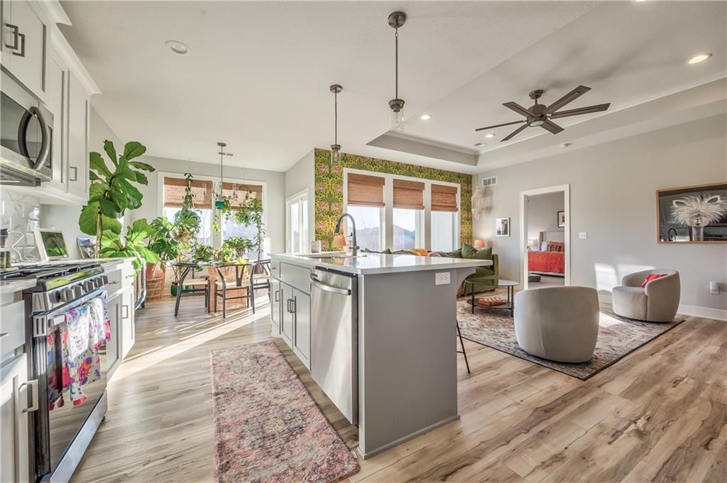 17733 Houston Street — photo 9