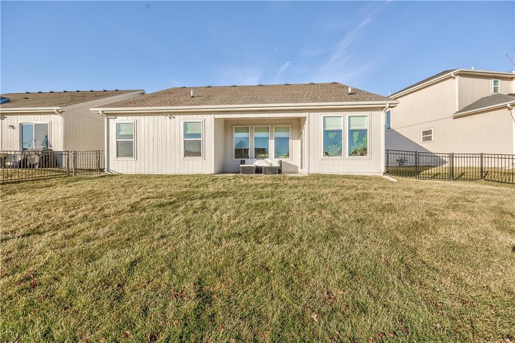 17733 Houston Street — photo 26