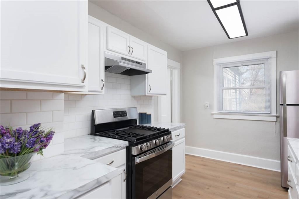 10126 Golf Avenue — photo 14