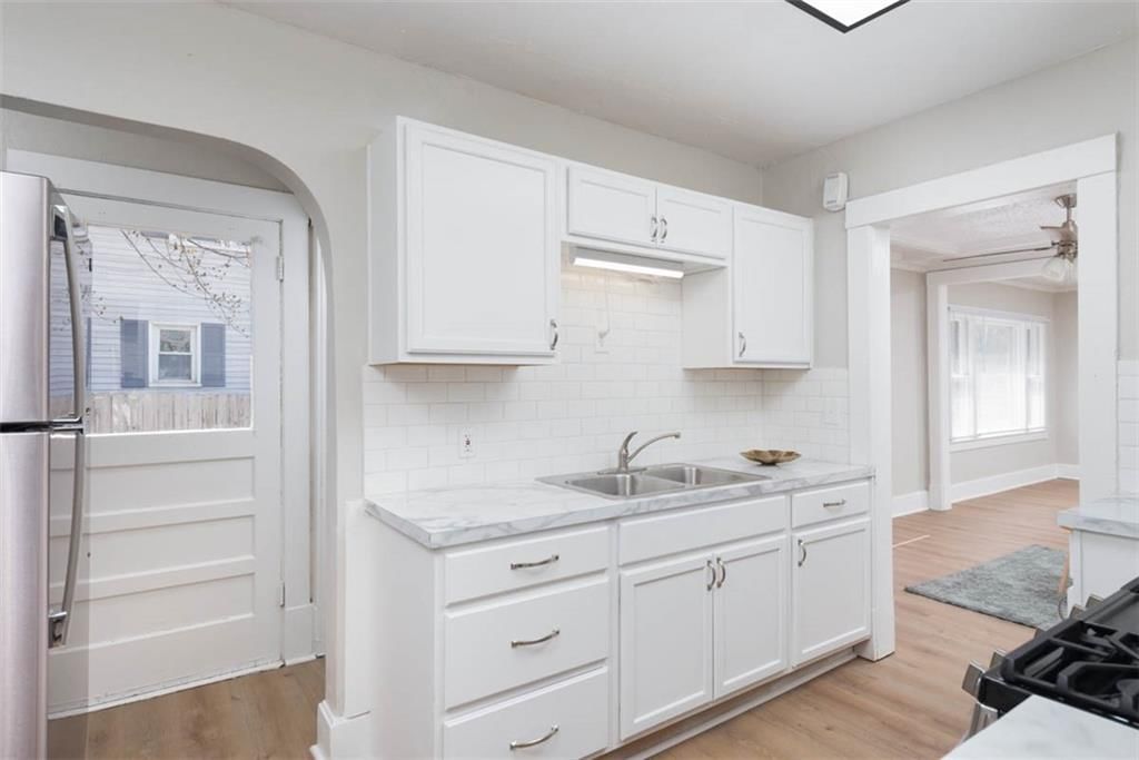 10126 Golf Avenue — photo 16