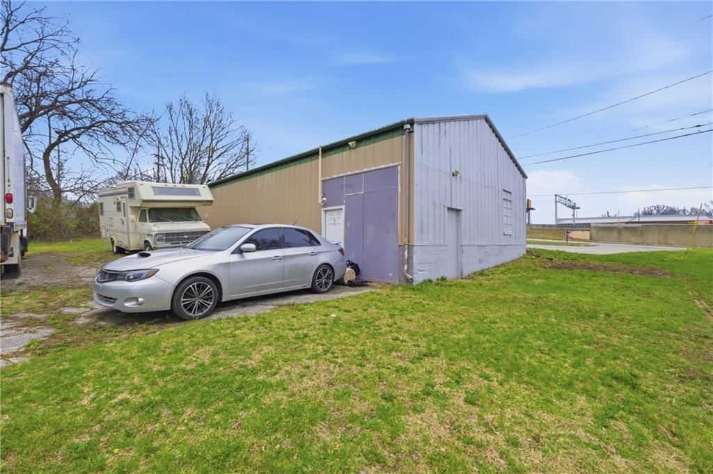 813 SW Oldham Boulevard — photo 4