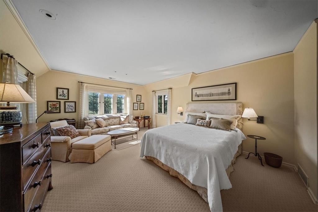 5800 Brookbank Lane — photo 44