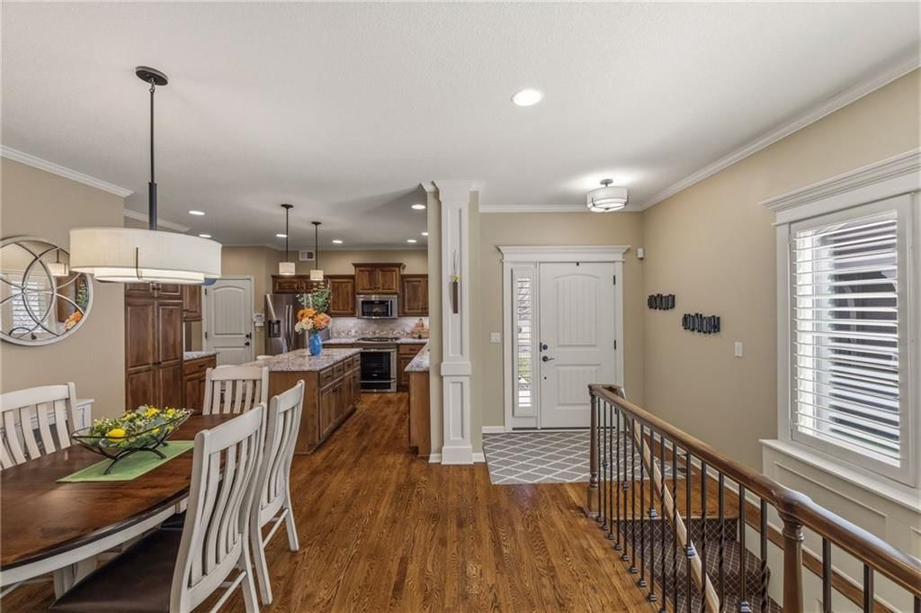 15702 Lowell Lane — photo 5