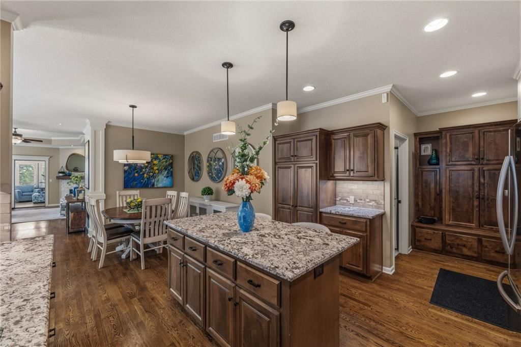 15702 Lowell Lane — photo 16