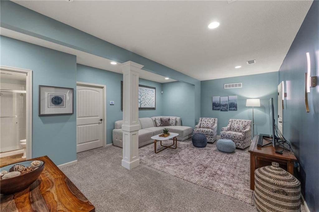 15702 Lowell Lane — photo 43