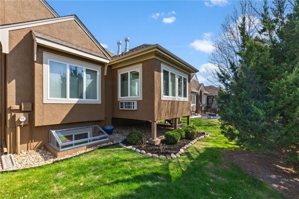 15702 Lowell Lane — photo 57