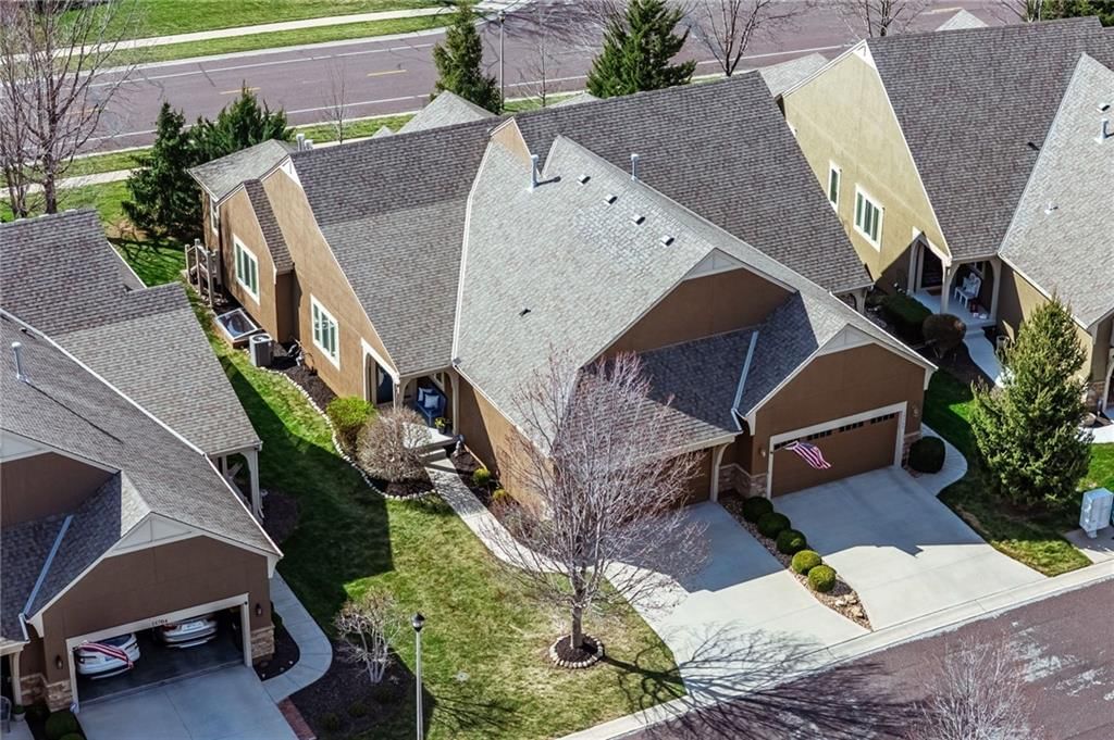 15702 Lowell Lane — photo 60