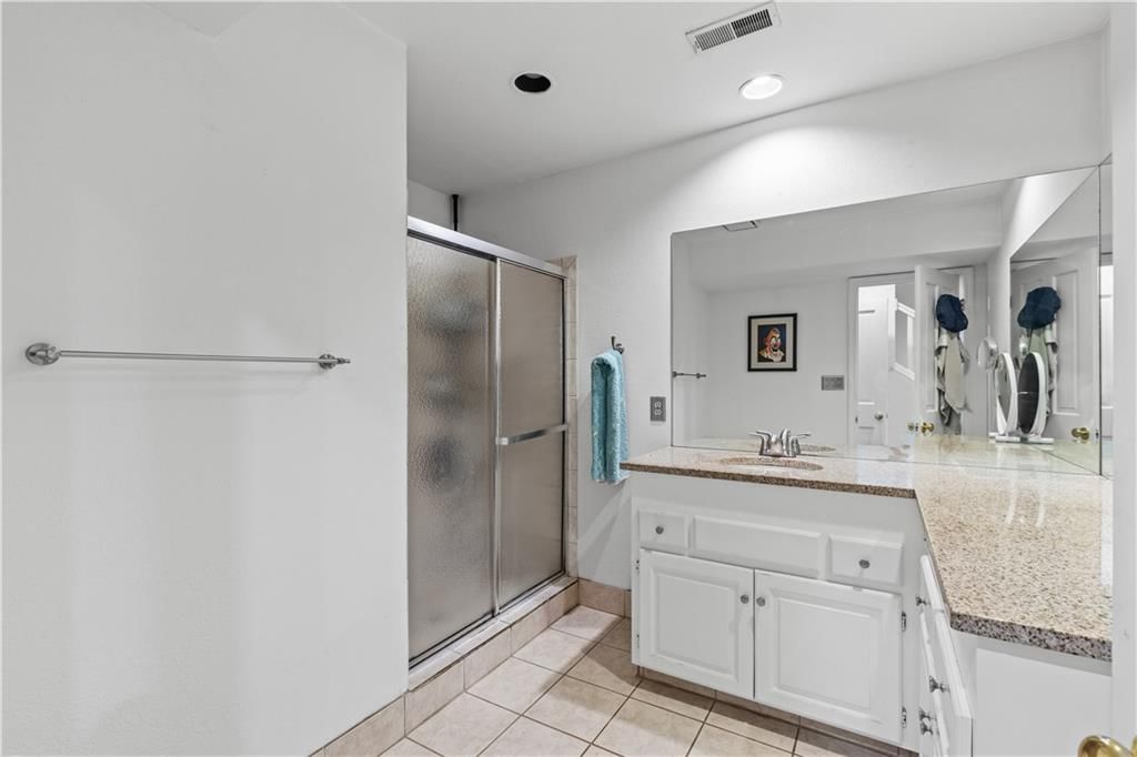 1109 W 47TH Street — photo 29