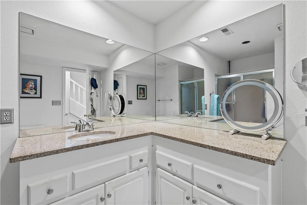 1109 W 47TH Street — photo 30
