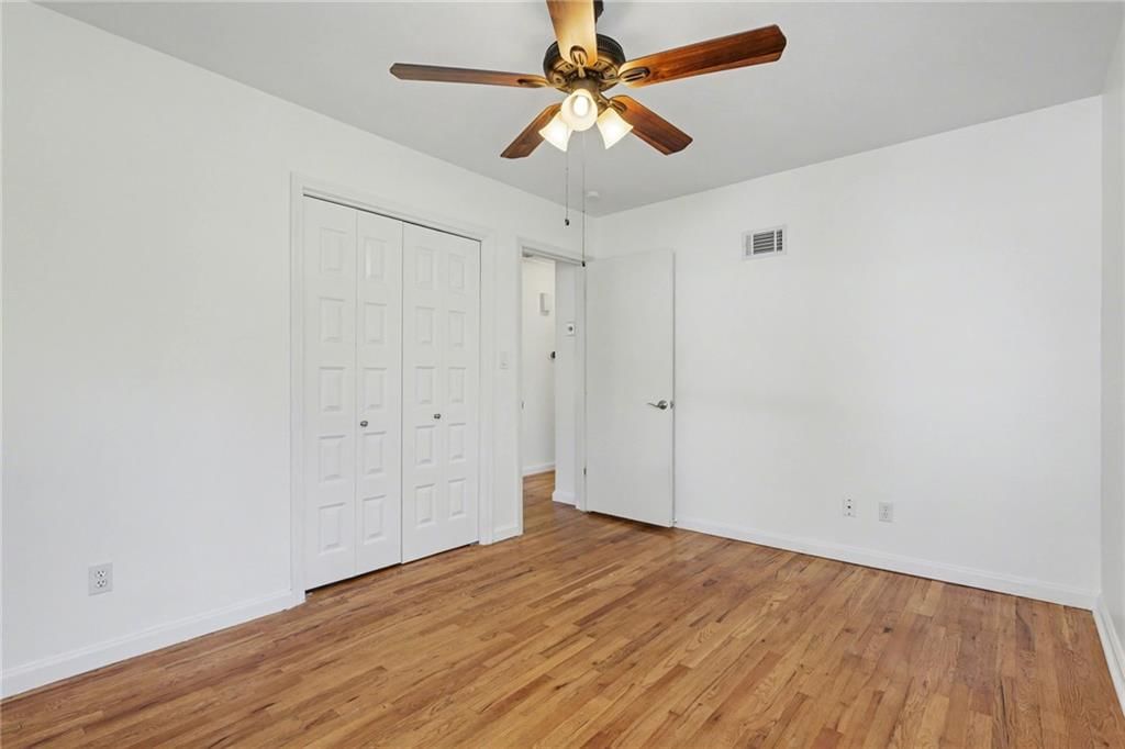 6609 W 72nd Terrace — photo 13