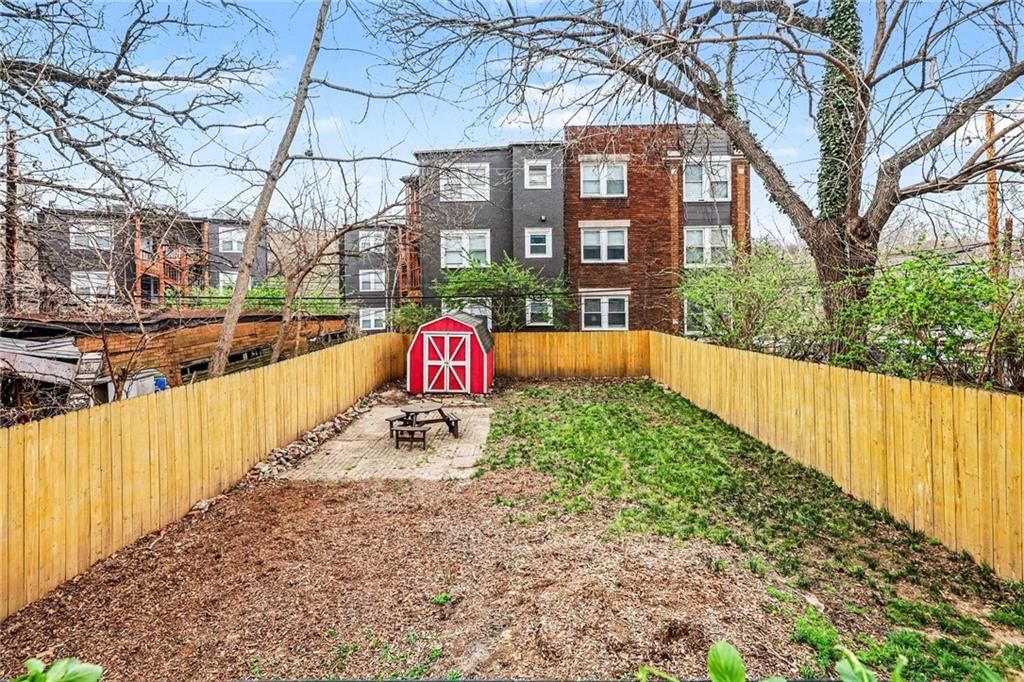 4304 HOLMES Street — photo 25