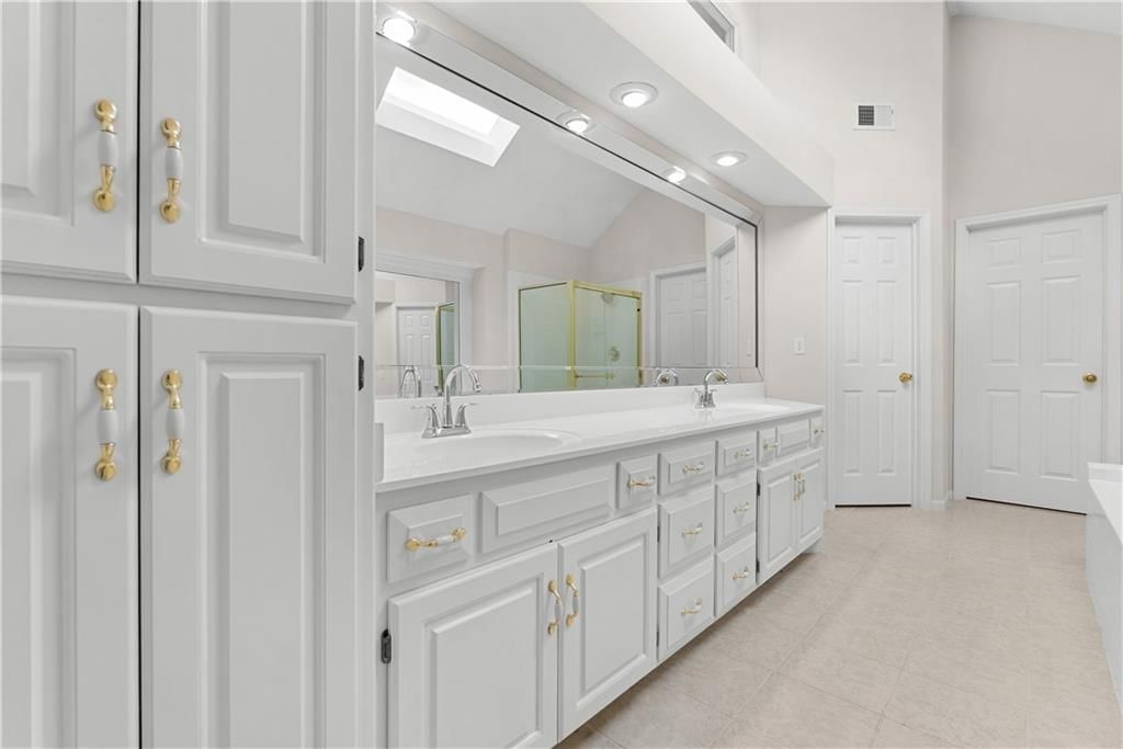 14614 Floyd Street — photo 29