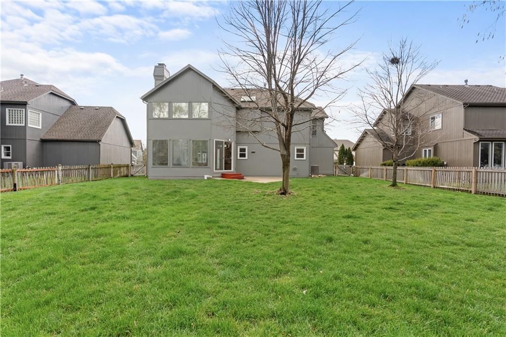 14614 Floyd Street — photo 45