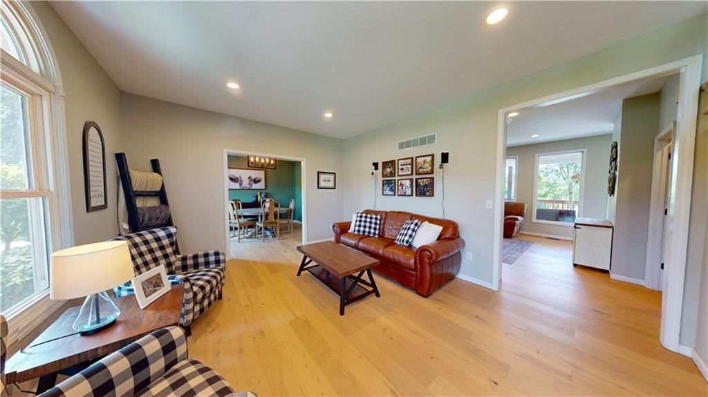30531 W 98th Street — photo 7