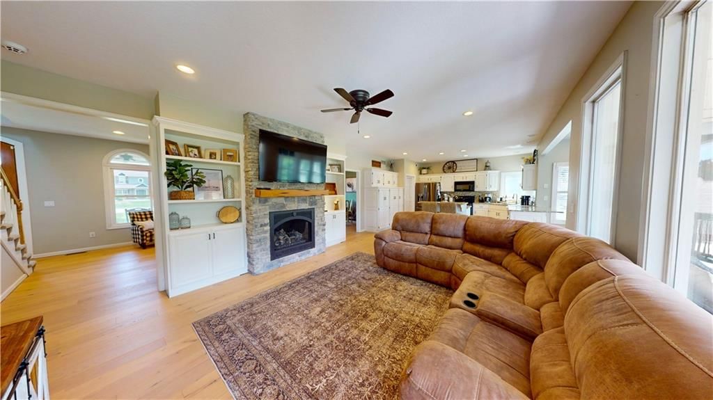 30531 W 98th Street — photo 14