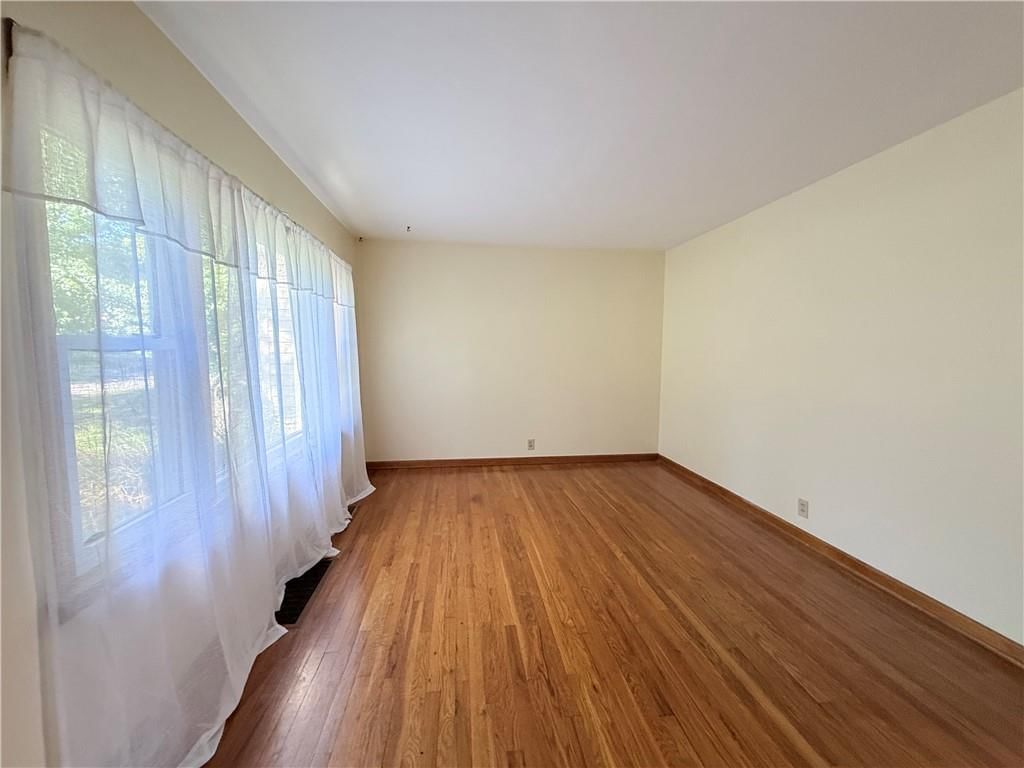 9604 E 32nd Street — photo 3