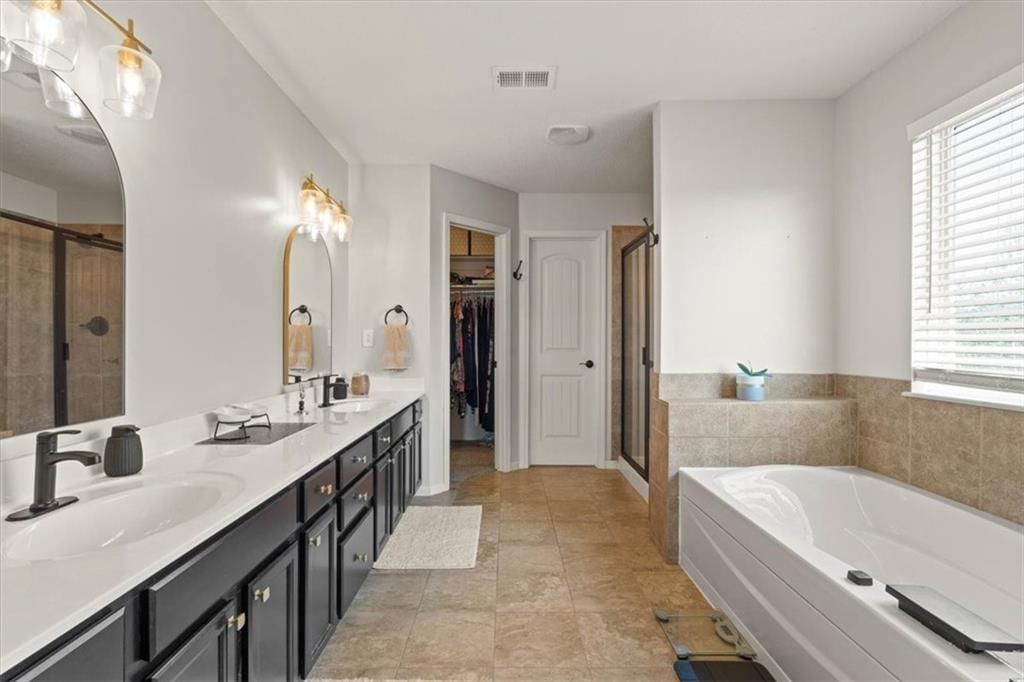 23513 W 89th Terrace — photo 18