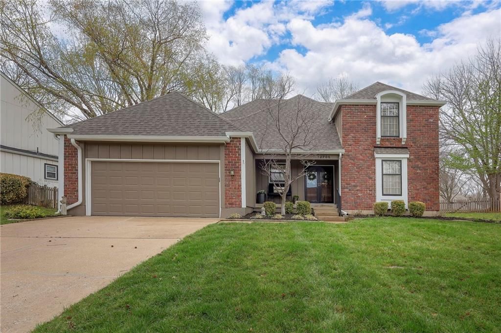 12704 W 117th Street, Overland Park, KS