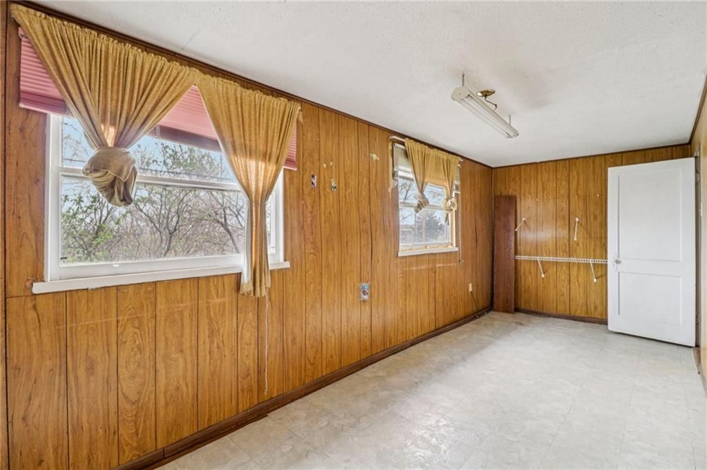 311 Lawn Street — photo 20